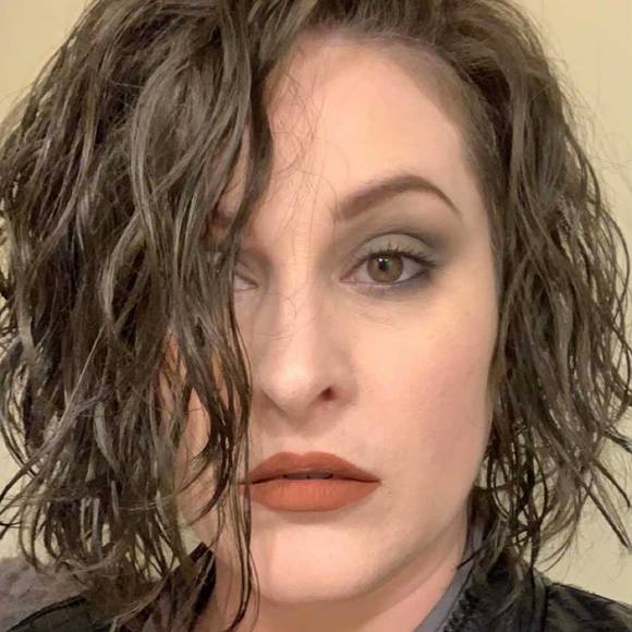 Profile Picture of Mandy Jackson (@mjackson279) on Poshmark