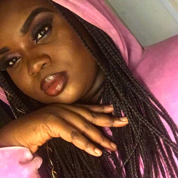 Profile Picture of Nadia Nunoo (@nnunoo) on Poshmark