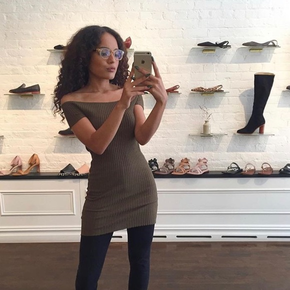 Profile Picture of Josephine Sanchez (@josephinemktg) on Poshmark