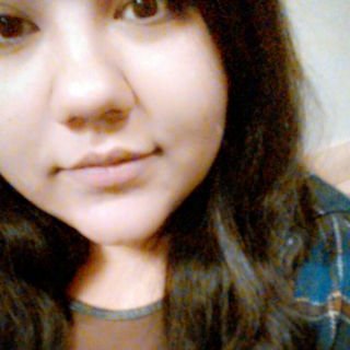 Profile Picture of Lillian Castaneda (@babydragoneye) on Twitter