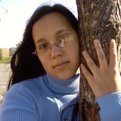 Profile Picture of Astrid Arroyo (@MizHeartache) on Twitter