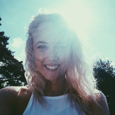 Profile Picture of Alice Martin-Smith (@alice_martinez3) on Twitter