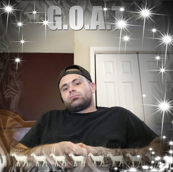 Corey Buchanan - Poshmark Profile Picture of Corey Buchanan (@corey_buchanan) on Poshmark