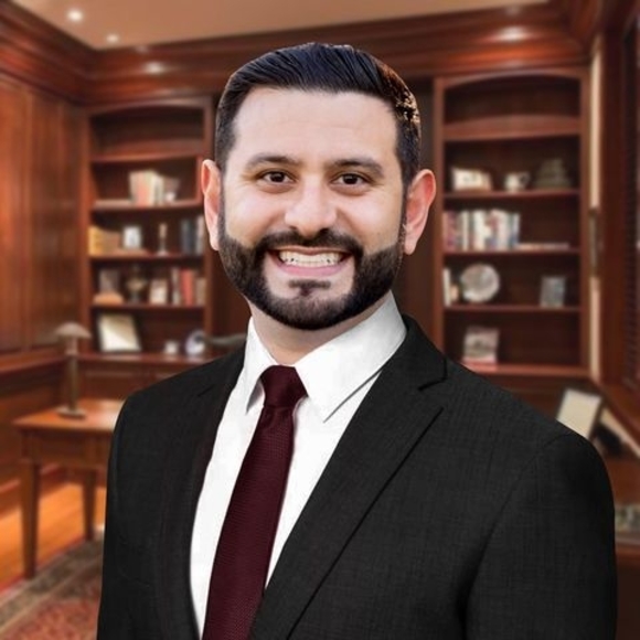 Profile Picture of Joshua Kohanbash (@jkohanbash90) on Poshmark