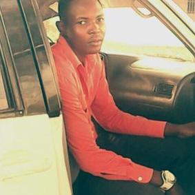 Profile Picture of Stephen Moro (@stevemoro71) on Twitter