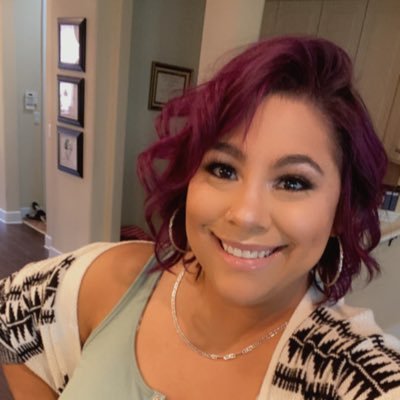 Profile Picture of Julie Martinez (@JulieDMartinez) on Twitter