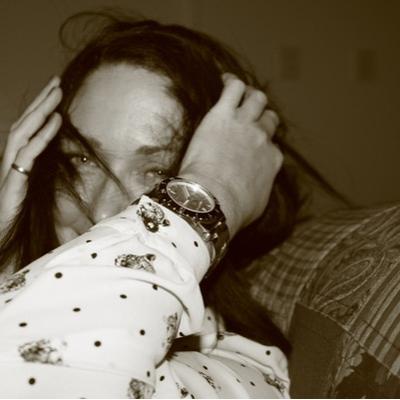Profile Picture of Toni Keating (@tonikeating) on Twitter