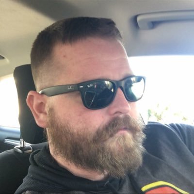 Profile Picture of Ernest Myles (@Ernie_Badger) on Twitter