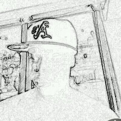 Profile Picture of Andrew Warde (@crush83) on Twitter