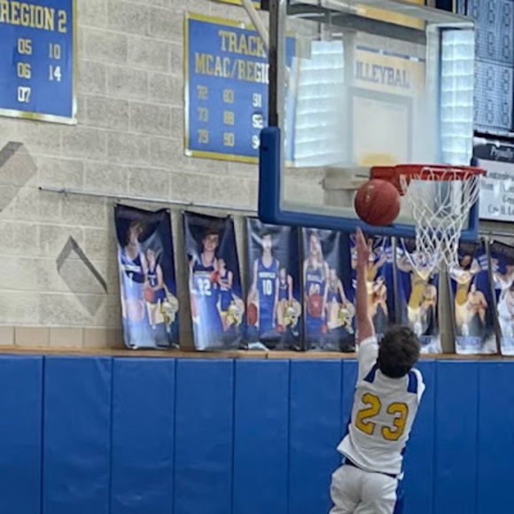 Profile Picture of Logan Mcgonigal (@loganmcg18) on Poshmark