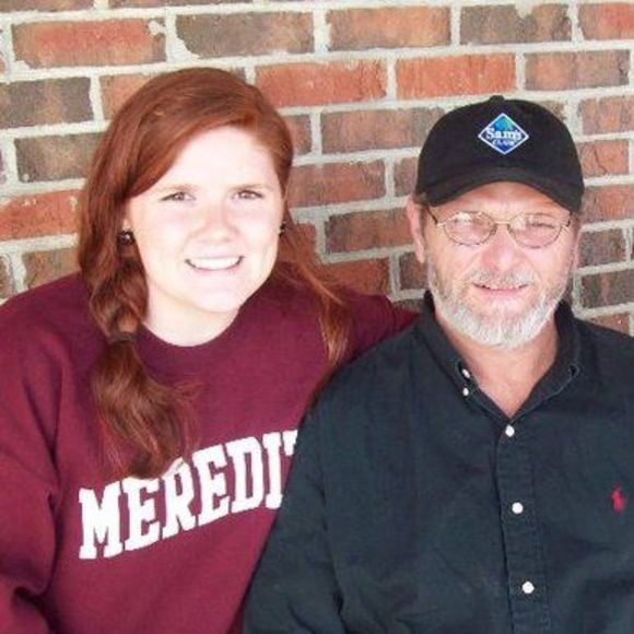 Profile Picture of Staci Fulp (@stacilee09) on Poshmark