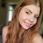 Profile Picture of virginia june bee (@flaxenfawn) on Instagram