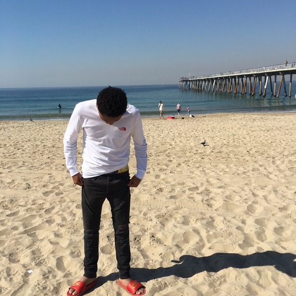 Profile Picture of Kevin Quimby (@slimquim) on Poshmark