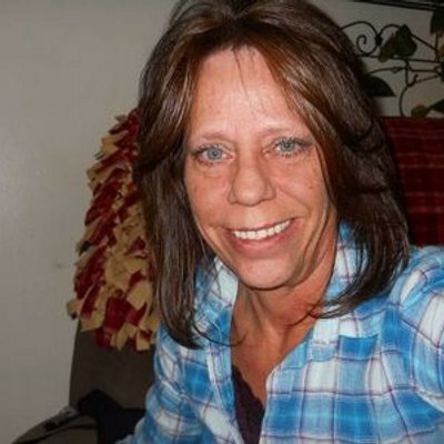 Profile Picture of Tracy Skeens (@SkeensTracy) on Twitter