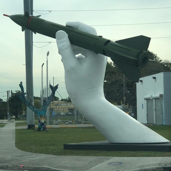 Francisco Barbella - Poshmark Profile Picture of Francisco Barbella (@calabozoguarico) on Poshmark