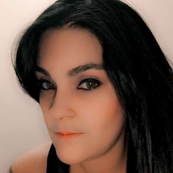 Chantal Lemieux - Poshmark Profile Picture of Chantal Lemieux (@chantallemie944) on Poshmark