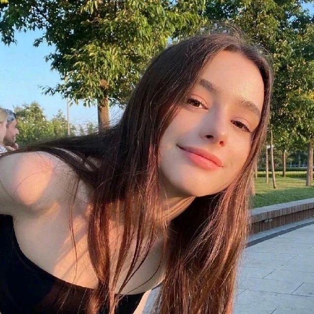 Profile Picture of Jasey (@candacemcfoy) on Tiktok