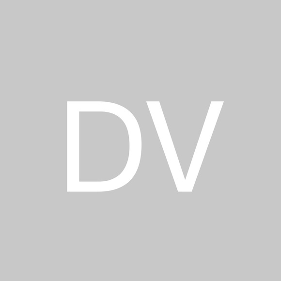 Profile Picture of David Varano (@varanod85) on Poshmark