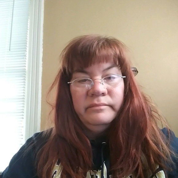 Profile Picture of Ann Croffett (@anncroff6570) on Poshmark