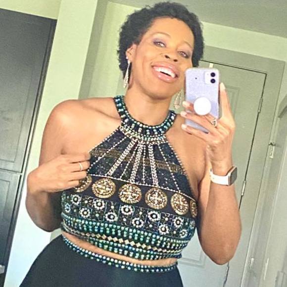 Profile Picture of Brittany Avent (@brittanyavent) on Poshmark