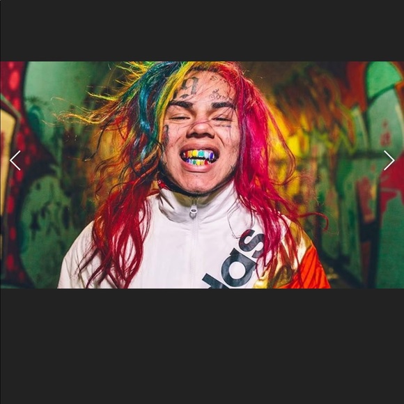 Profile Picture of Zev Malamud (@willuamweed) on Poshmark