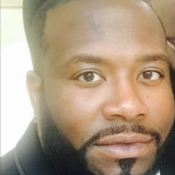 Profile Picture of Ronald Crawford (@crawf1911) on Poshmark