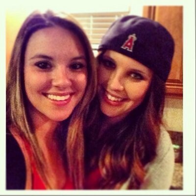 Profile Picture of Sarah Moorehead (@thesarahirene) on Twitter