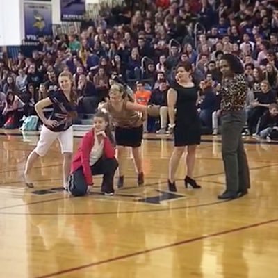 Profile Picture of Emily Ward (@msward_holt) on Twitter