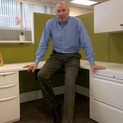 Profile Picture of Mike LaFlamme (@MikeREdeUSE) on Twitter