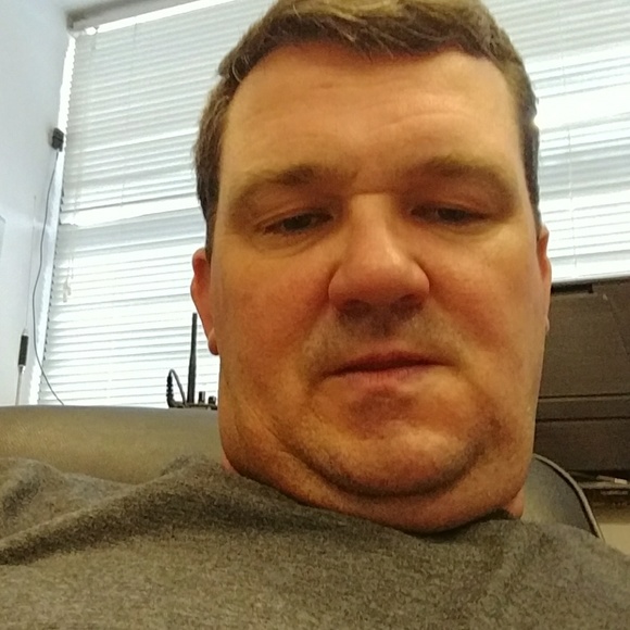 Profile Picture of Barry Dill (@9577784) on Poshmark