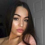 Profile Picture of Danielle (@daniiellewatson) on Instagram