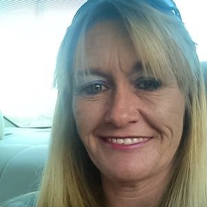 Profile Picture of Starla Richards (@Starbrite1976) on Twitter