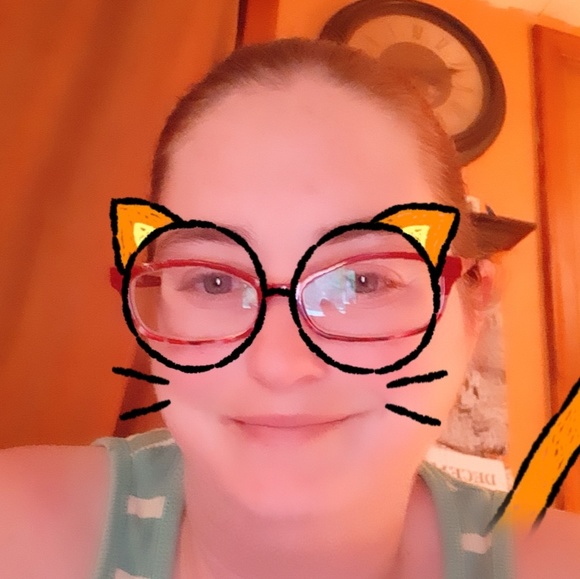 Profile Picture of Dawn Conrad (@jeepgirl39) on Poshmark