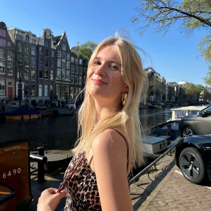 Profile Picture of lies (@lisakoeman) on Tiktok
