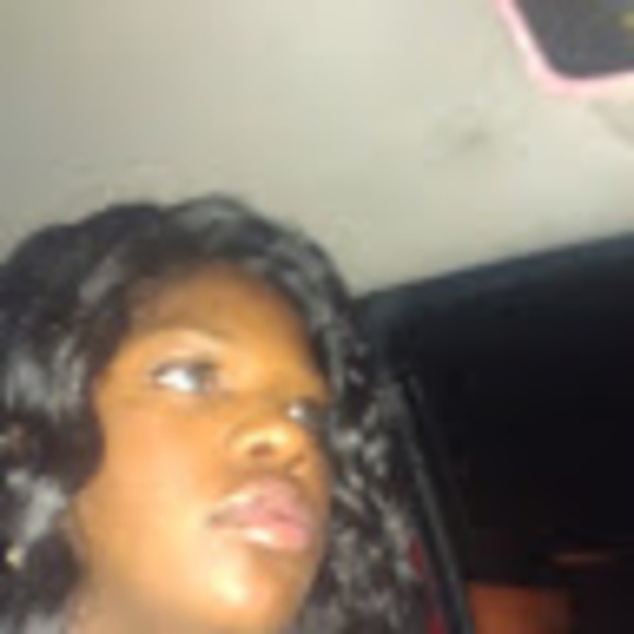 Profile Picture of Tiesha Johnson (@843love22) on Poshmark