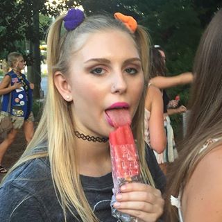 Profile Picture of Sydney Crudo (@sydney.crudo) on Facebook
