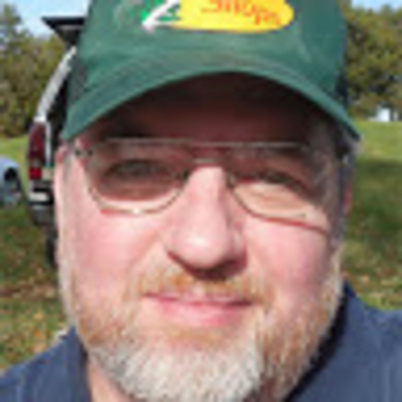 Profile Picture of Bob Schmidt (@bobandmelonys) on Poshmark