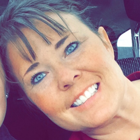 Profile Picture of Dawn Rusk (@dawnrusk) on Poshmark