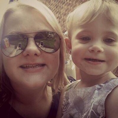 Profile Picture of Jodie Hurd (@jodz454) on Twitter
