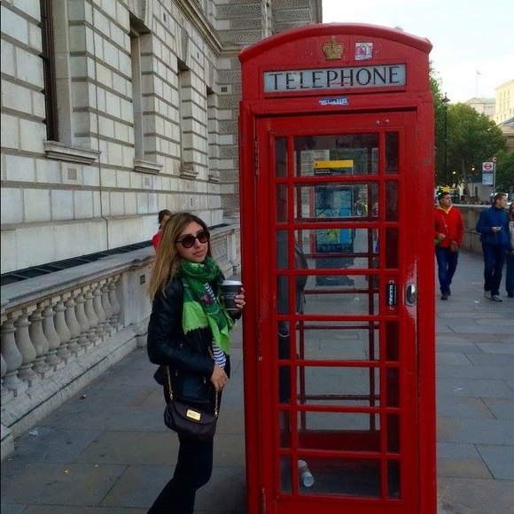 Profile Picture of Joselin Frausto toffelmire (@jossfrosty) on Poshmark