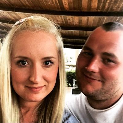 Profile Picture of Lara Ellis (@laraellis4586) on Twitter