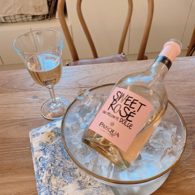 Profile Picture of Miseon Kim (@sayhello2ms) on Twitter