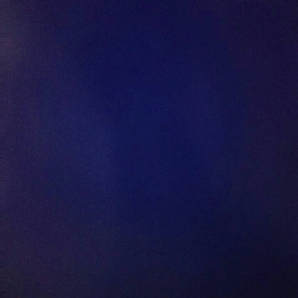 Profile Picture of Lea Pionk (@leapionk) on Poshmark