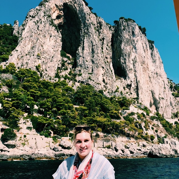 Profile Picture of Kirstin Schnabel (@kschnb) on Poshmark