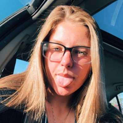 Profile Picture of Megan (@slesinski19) on Twitter