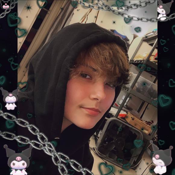 Profile Picture of Zephyr Maracle (@luciphyrus) on Poshmark