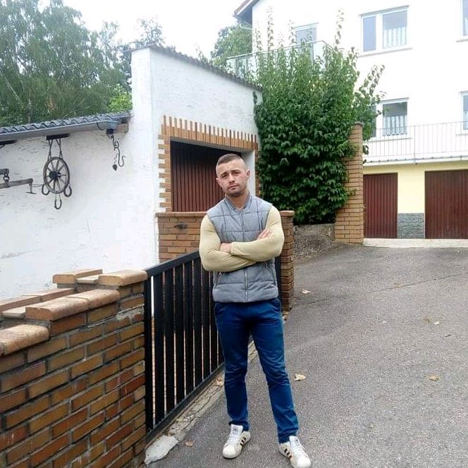 Profile Picture of bradadrian29 (@@bradadrian29) on Tiktok