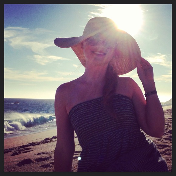 Profile Picture of Karey Choy (@kareykat) on Poshmark