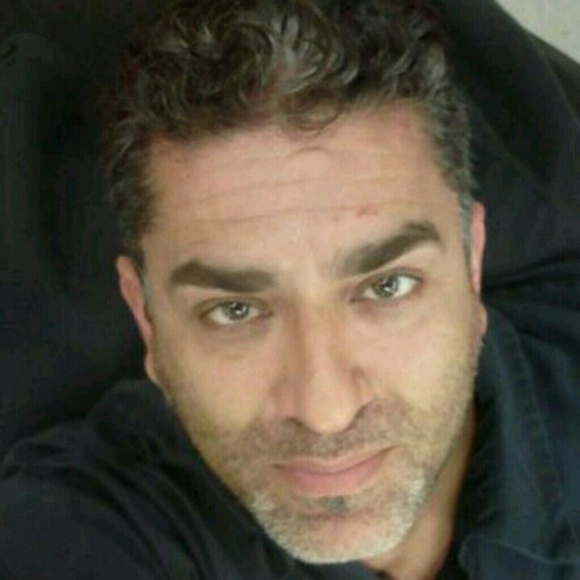 Profile Picture of Wade Nowbakht (@weedouk) on Poshmark