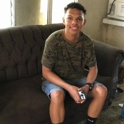 Profile Picture of Nelson Mclaughlin (@NelsonMclaughl2) on Twitter
